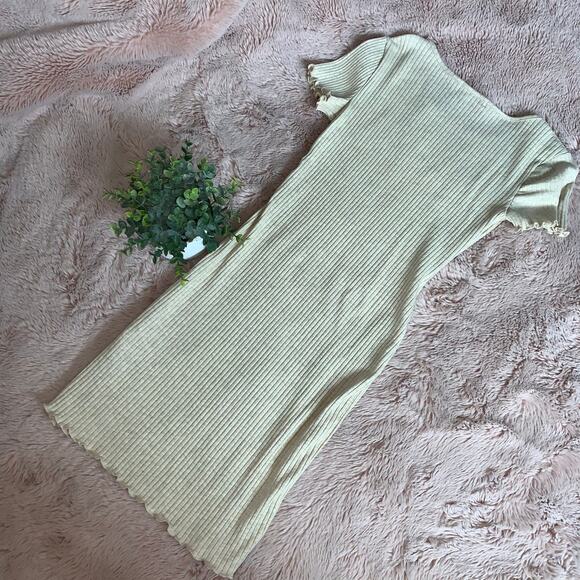 NWT Sincerely Jules Beige Ribbed Short Sleeve Embroidered Rainbow Dress MED - Picture 9 of 10